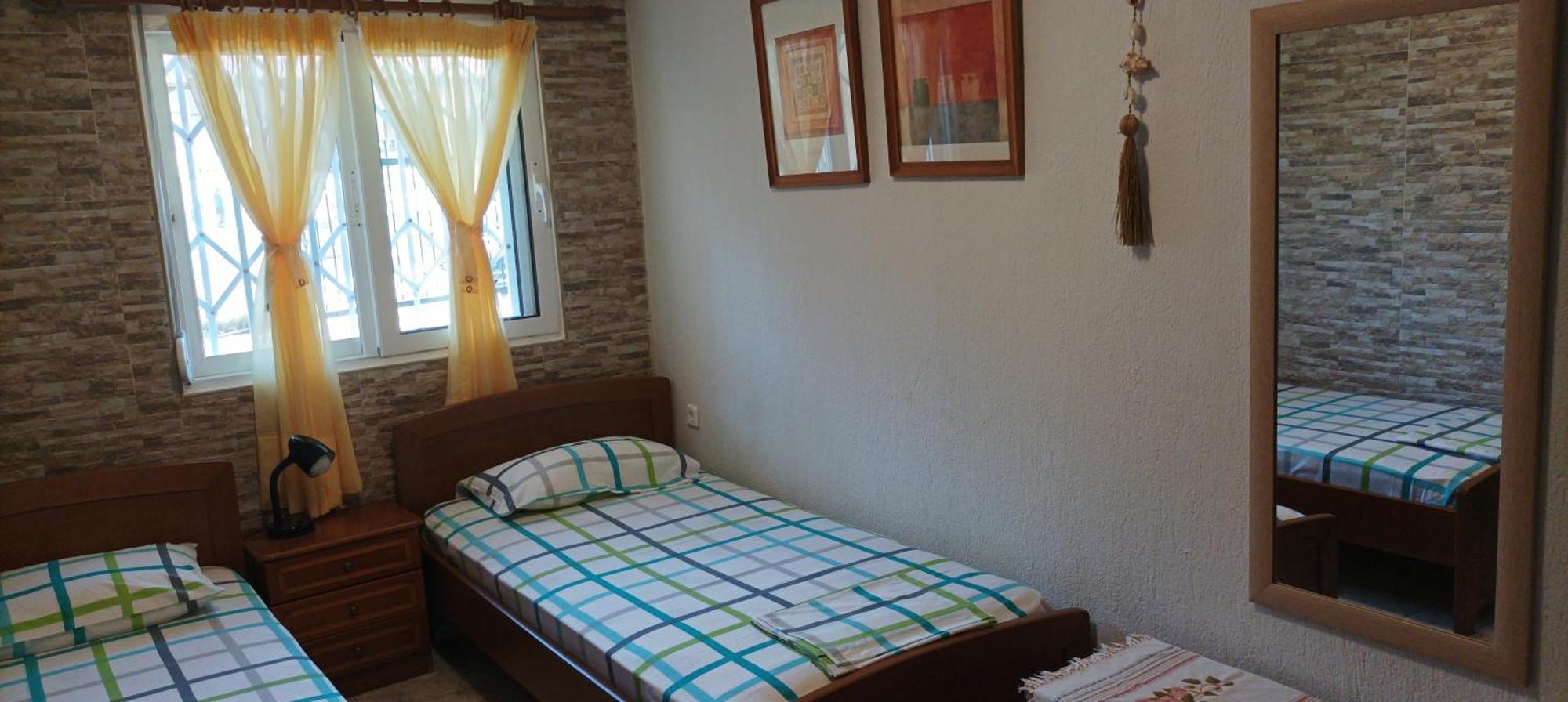 George & Katerina Houses باراليا ديونيسيو الغرفة الصورة